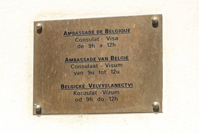 bien concevoir une plaque professionnelle