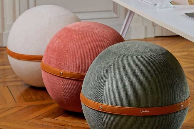 Les ballons ergonomiques Bloon sont disponibles en plusieurs couleurs et finitions