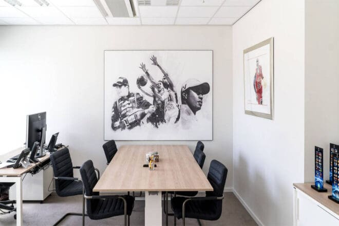 Bureau avec plafond tendu