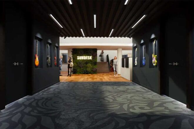 Sundesk à Sophia-Antipolis