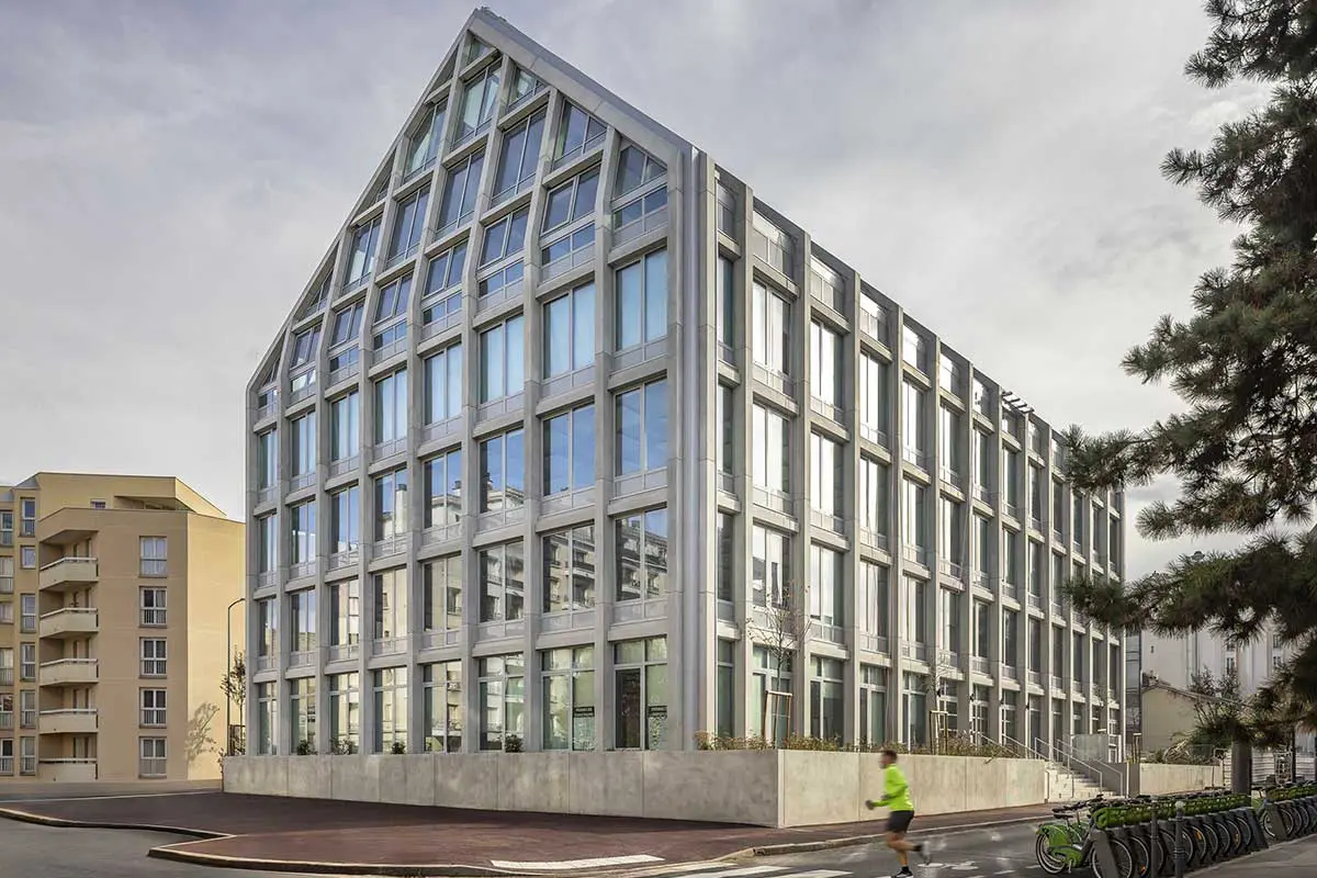 immeuble de bureaux spotlight à Issy les Moulineaux