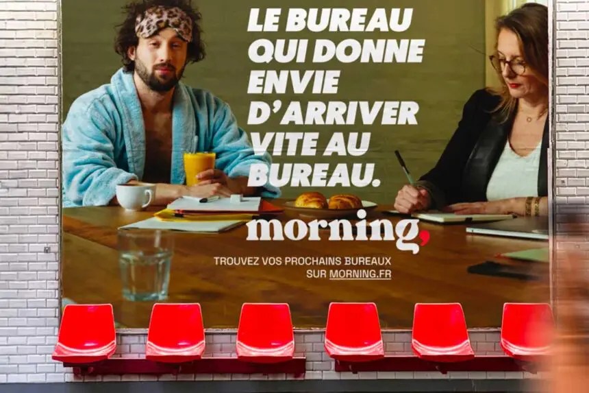 Affiche dans le métro de la nouvelle campagne de communication de Morning