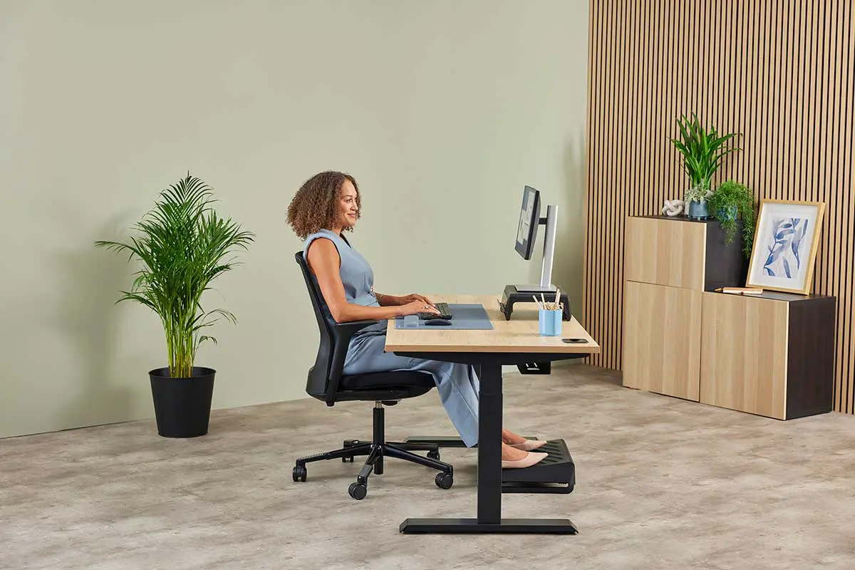 poste de travail ergonomique avec accessoires fellowes